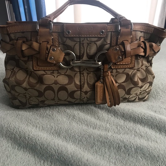 Authentic coach purse - Picture 2 of 2